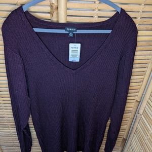 NWT Torrid size 4 V-Neck Cable Knit Sweater